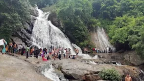Monkey Falls (Kavi Aruvi)